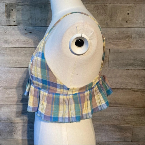 BNWT‎ Urban Outfitters women’s plaid ruffled cropped top in size  medium - Picture 2 of 8